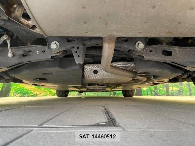 Toyota PRIUS 2017-07 366536-19