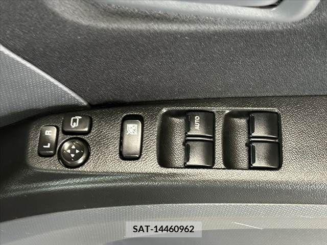 Suzuki SOLIO 2015-05 384138-20