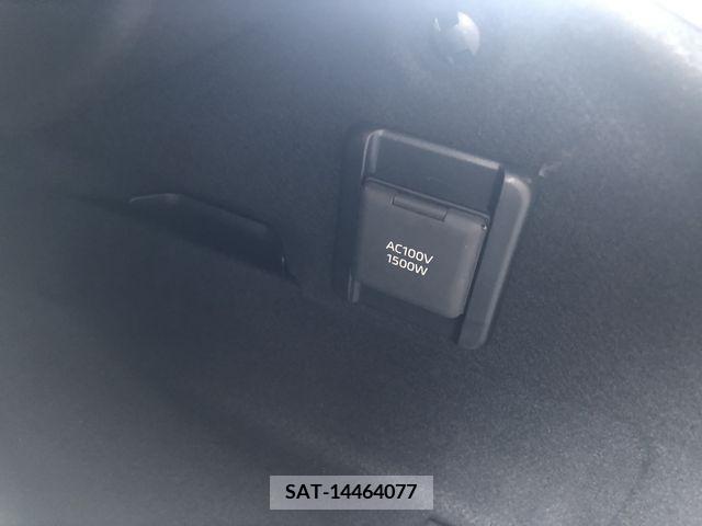 Toyota CROWN 2023-07 349832-19
