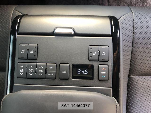 Toyota CROWN 2023-07 349832-13