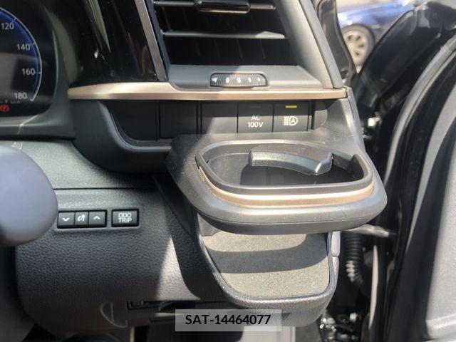 Toyota CROWN 2023-07 349832-6