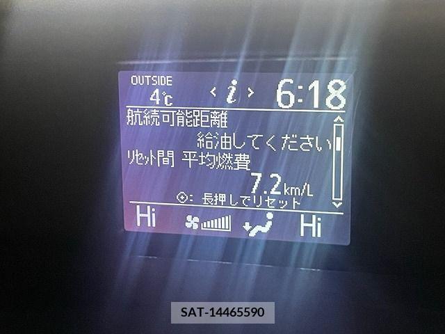 Toyota VOXY 2015-01 221001-18