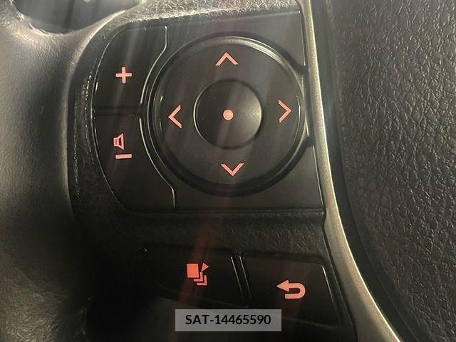 Toyota VOXY 2015-01 221001-22