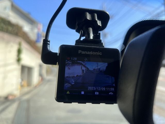 Nissan SERENA 2016-06 188641-14