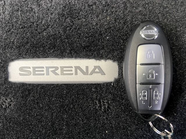 Nissan SERENA 2016-06 188641-29