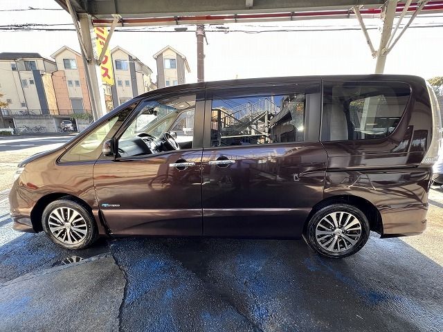 Nissan SERENA 2016-06 188641-8