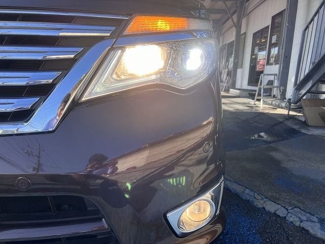Nissan SERENA 2016-06 188641-21