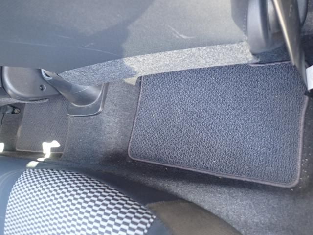 Nissan MARCH 2018-11 183763-11