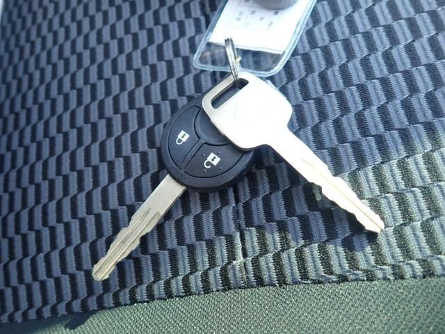 Nissan MARCH 2018-11 183763-19