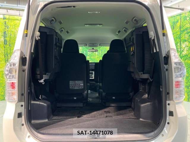 Toyota VOXY 2011-07 344804-11