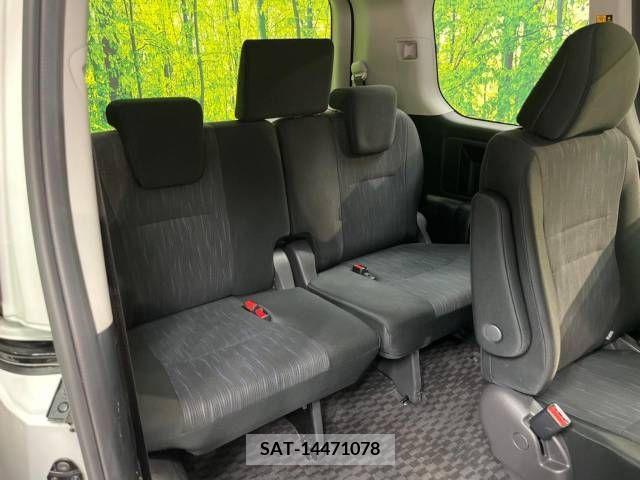 Toyota VOXY 2011-07 344804-10