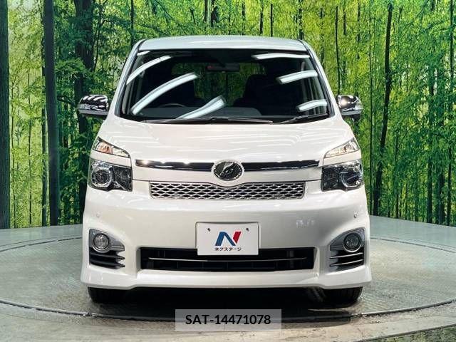 Toyota VOXY 2011-07 344804-15