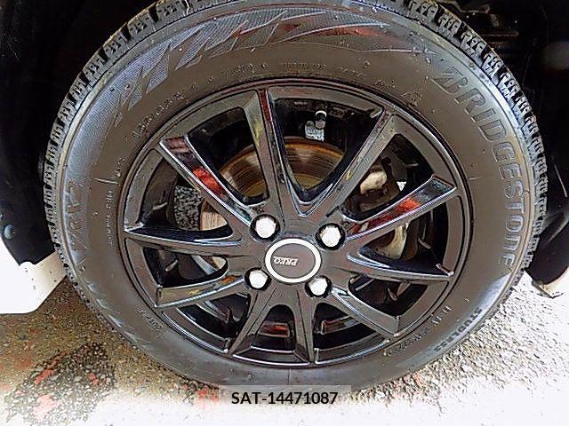 Mitsubishi EK SPACE 2014-04 300675-23