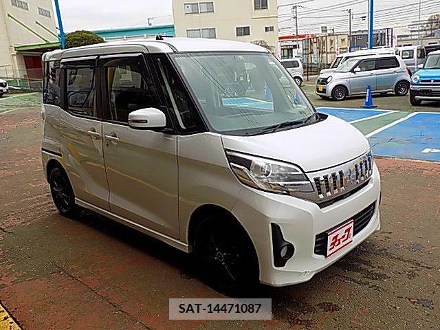 Mitsubishi EK SPACE 2014-04 300675-6