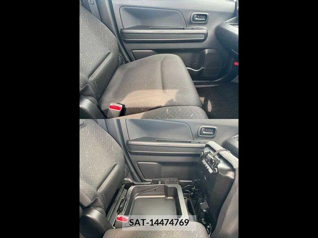 Mazda FLAIR 2020-03 214788-24