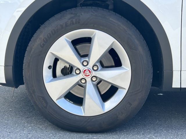 Jaguar E-PACE 2021-03 10176-19
