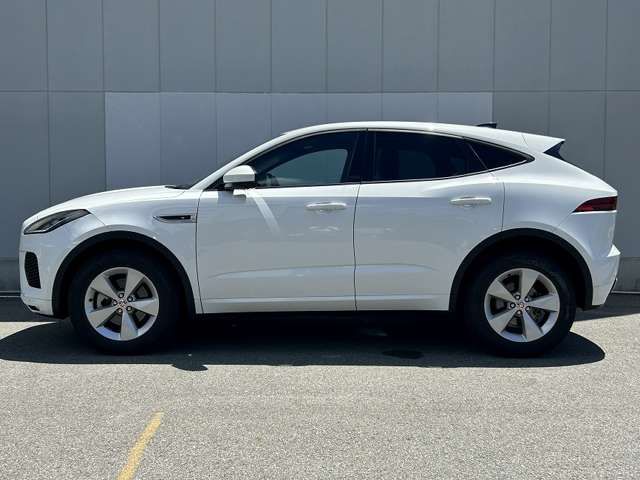 Jaguar E-PACE 2021-03 10176-2
