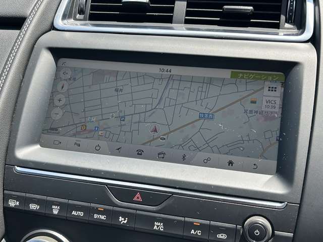 Jaguar E-PACE 2021-03 10176-8