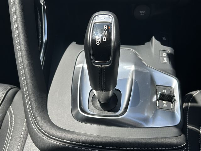 Jaguar E-PACE 2021-03 10176-14