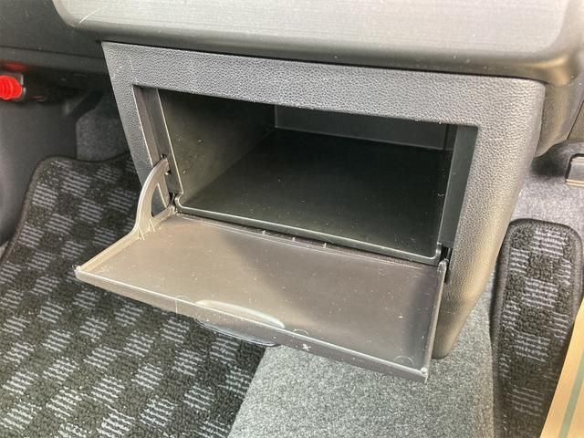 Daihatsu MOVE CONTE 2013-06 192613-18