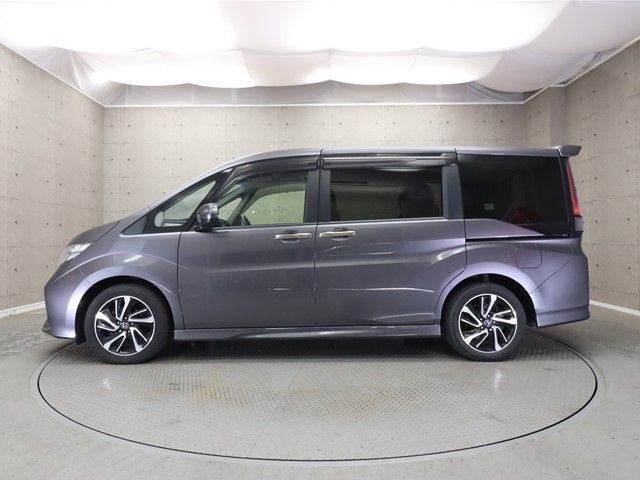 Honda e 2015-07 7870-25