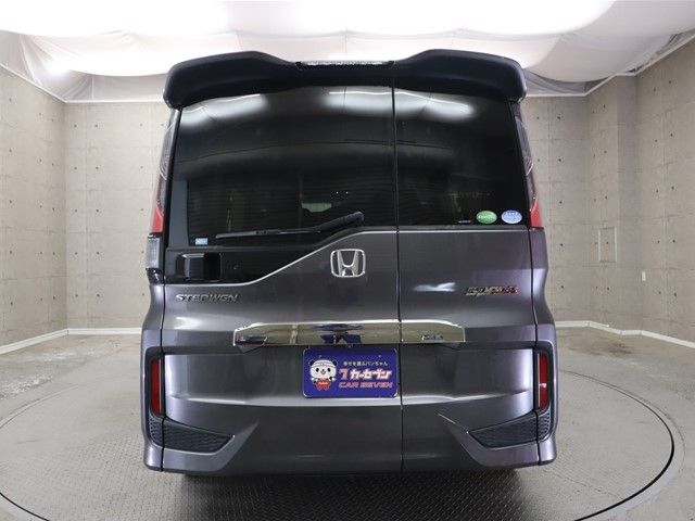 Honda e 2015-07 7870-23