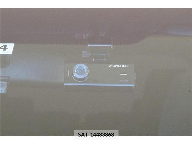 Toyota VELLFIRE 2017-04 209643-7