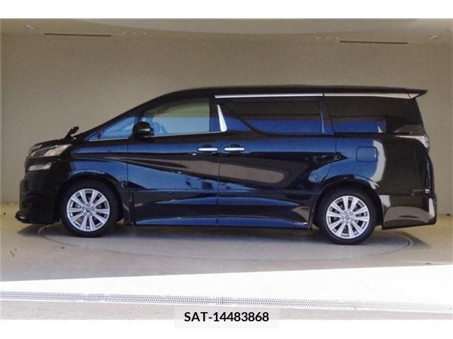 Toyota VELLFIRE 2017-04 209643-19