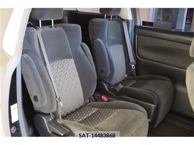 Toyota VELLFIRE 2017-04 209643-15