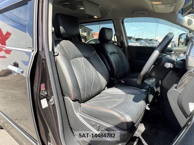 Nissan ELGRAND 2019-05 346089-7