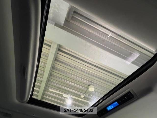 Toyota VELLFIRE 2018-12 369790-2