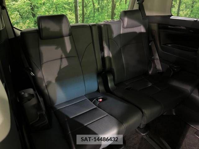 Toyota VELLFIRE 2018-12 369790-10