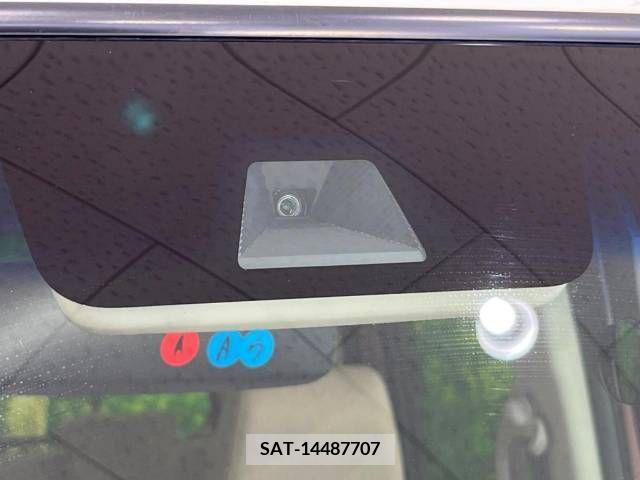 Honda N BOX 2018-10 278635-2