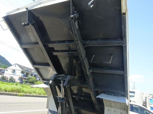 Isuzu FORWARD 2020-03 6871-14