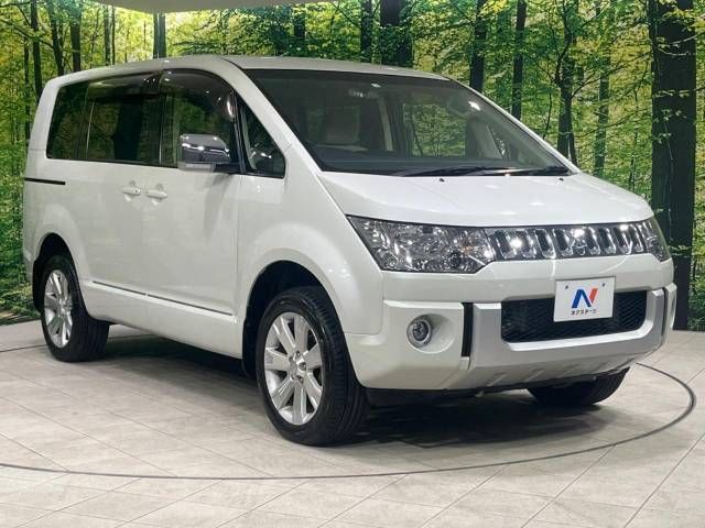 Mitsubishi DELICA D5 2016-04 194653-17