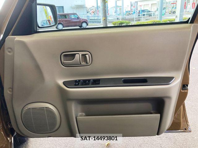 Nissan RASHEEN 1998-12 203867-12