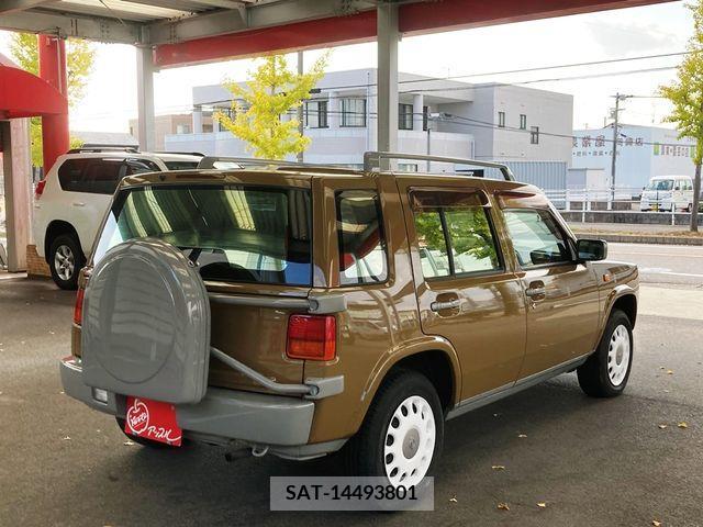Nissan RASHEEN 1998-12 203867-4