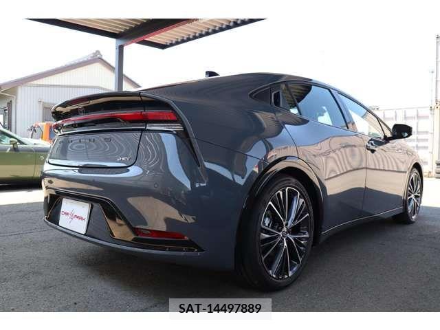 Toyota PRIUS 2024-01 366498-8