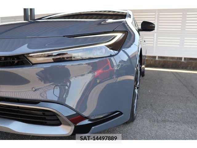 Toyota PRIUS 2024-01 366498-11