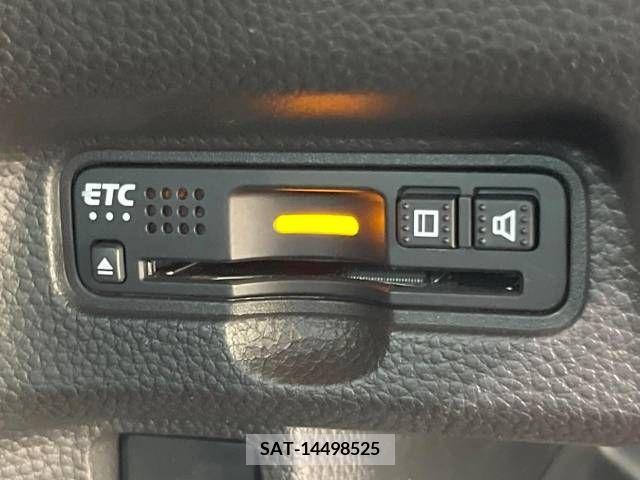 Honda N BOX CUSTOM 2018-05 279102-4