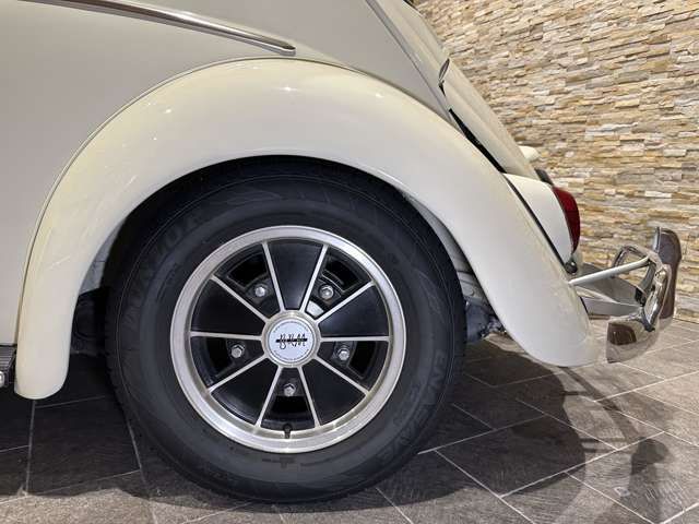 VolksWagen THE BEETLE 1964-01 15684-18