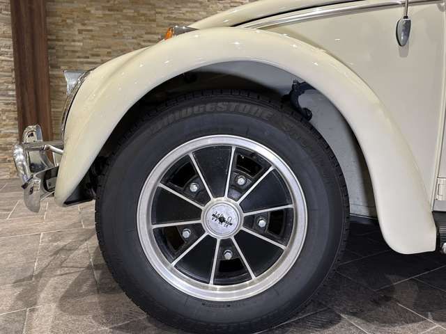 VolksWagen THE BEETLE 1964-01 15684-17