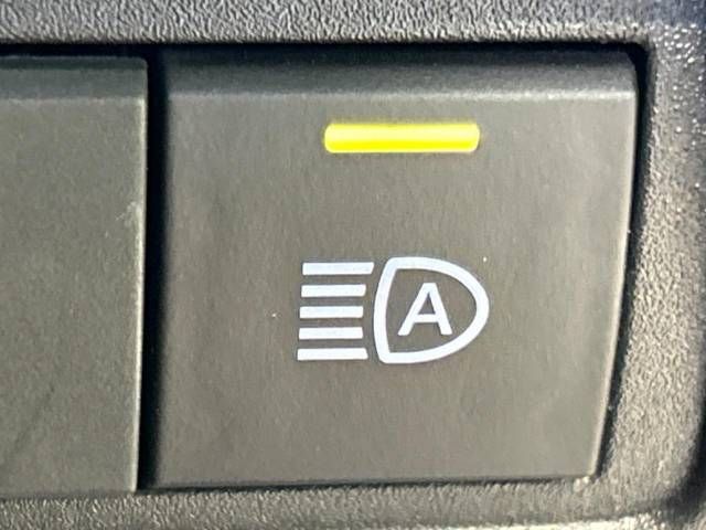 Toyota YARIS 2023-04 189283-6
