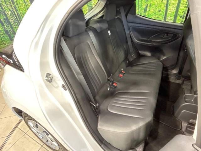 Toyota YARIS 2023-04 189283-9