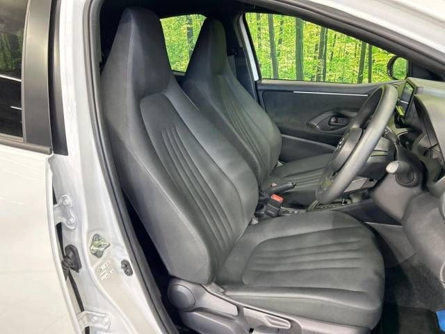 Toyota YARIS 2023-04 189283-8