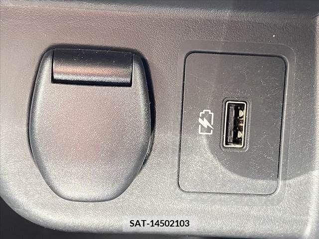 Nissan KICKS 2020-11 380401-26