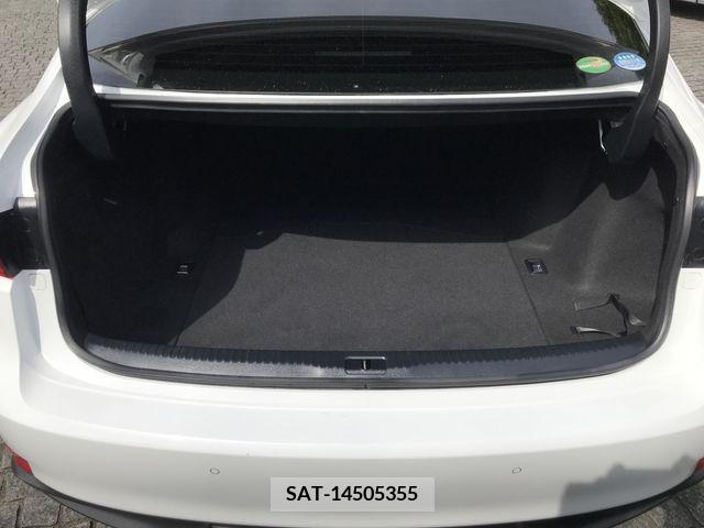 Lexus IS 2014-12 297918-22