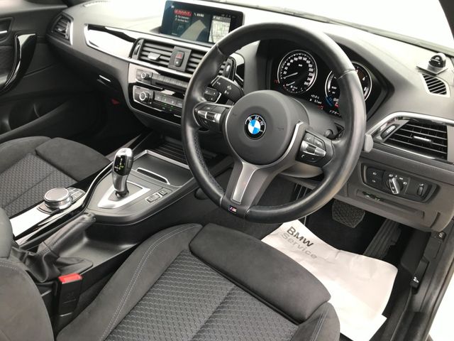Bmw 1 SERIES 2018-05 11004-19