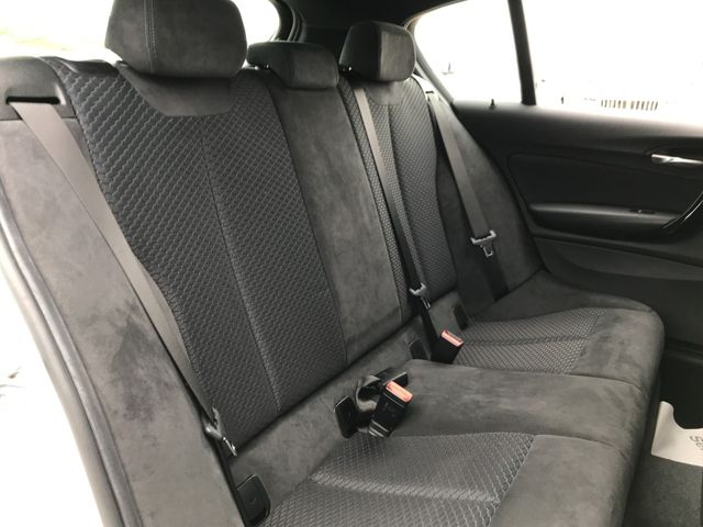 Bmw 1 SERIES 2018-05 11004-17