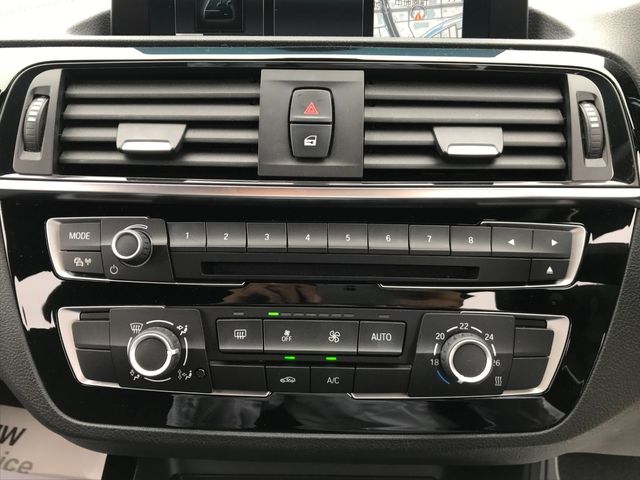 Bmw 1 SERIES 2018-05 11004-12